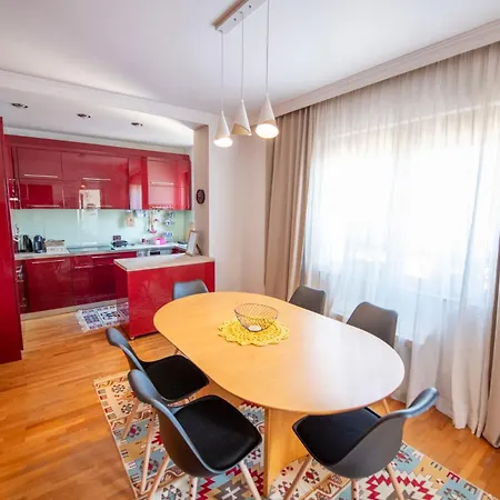 Urban Harmony - Prime X Groups 6-8 Appartement *